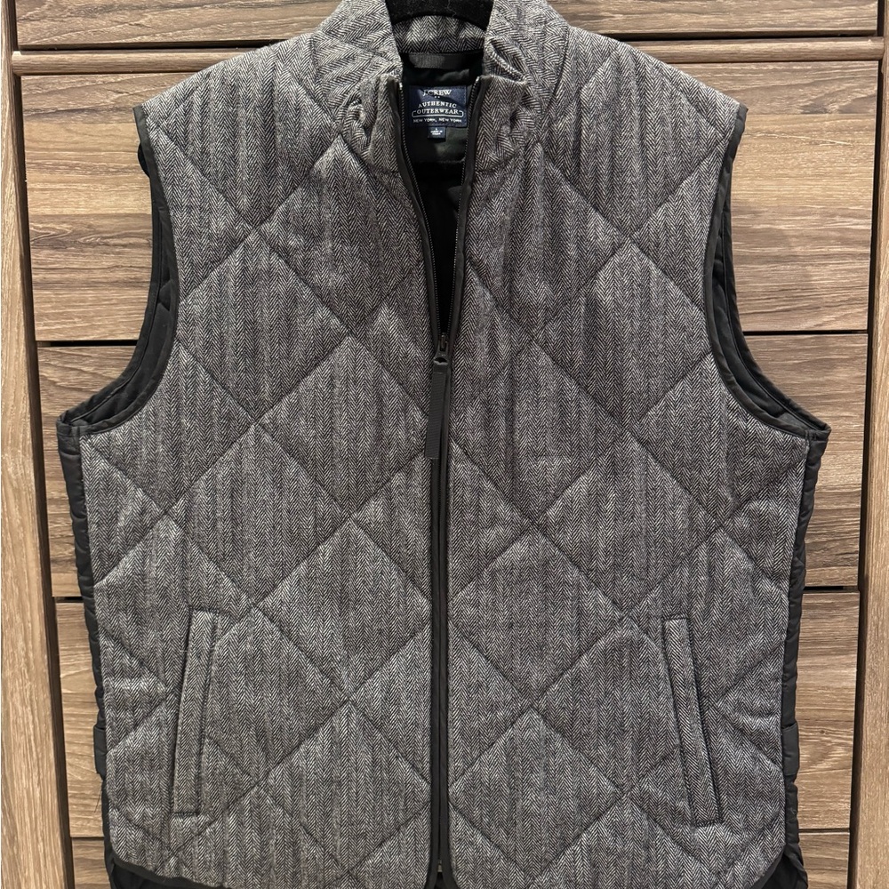 J. Crew Men's Charcoal Quilted Vest